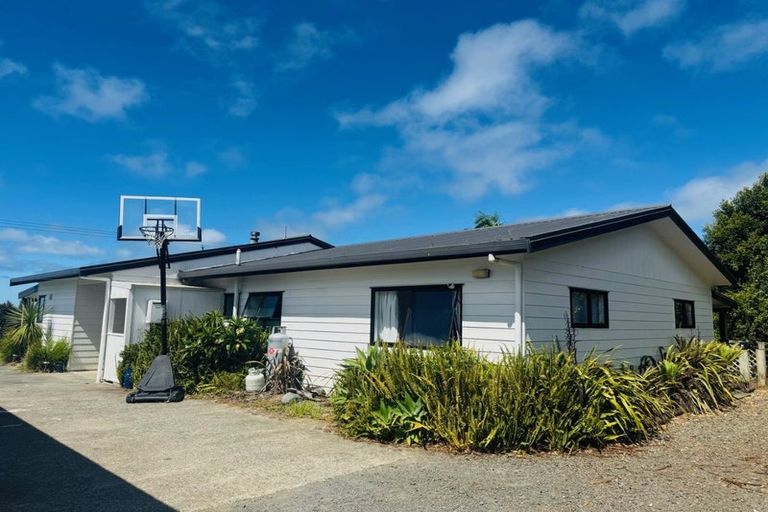 Photo of property in 3043 Far Road North, Waiharara, Kaitaia, 0484