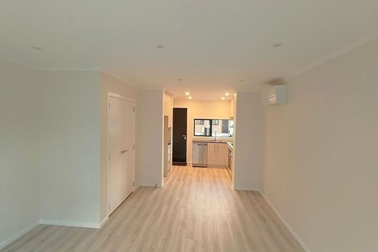 Photo of property in 4 Reakes Crescent, Wallaceville, Upper Hutt, 5018