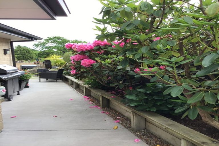 Photo of property in 20 Titirangi Crescent, Parklands, Christchurch, 8083