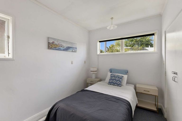 Photo of property in 47 Cameron Street, New Plymouth, 4310