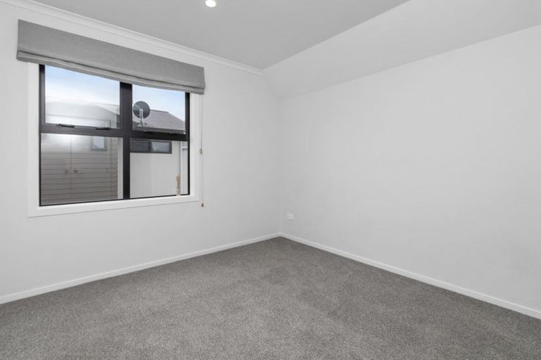 Photo of property in 2/27 Seddon Road, Frankton, Hamilton, 3204