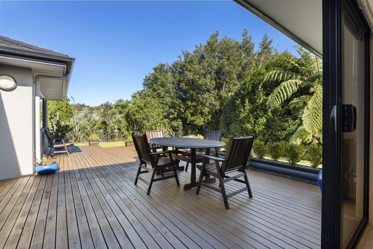 Photo of property in 227 Heta Road, Merrilands, New Plymouth, 4312