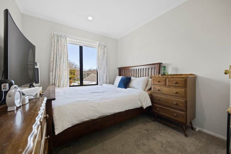 Photo of property in Tuscany Towers, 47/1 Ambrico Place, New Lynn, Auckland, 0600