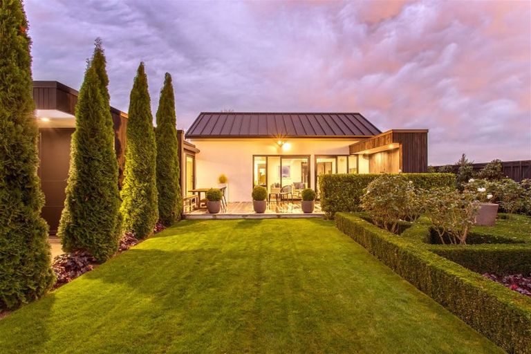 Photo of property in 15 Hampstead Lane, Prebbleton, 7604