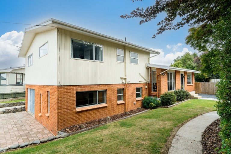 Photo of property in 21 Severn Street, Mosgiel, 9024