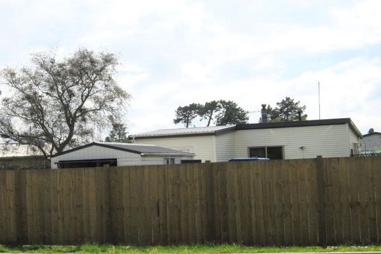 Photo of property in 3a Alfred Road, Hannahs Bay, Rotorua, 3010
