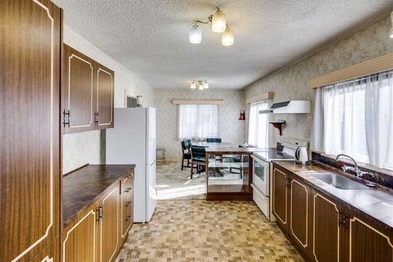 Photo of property in 413 Huia Street, Camberley, Hastings, 4120