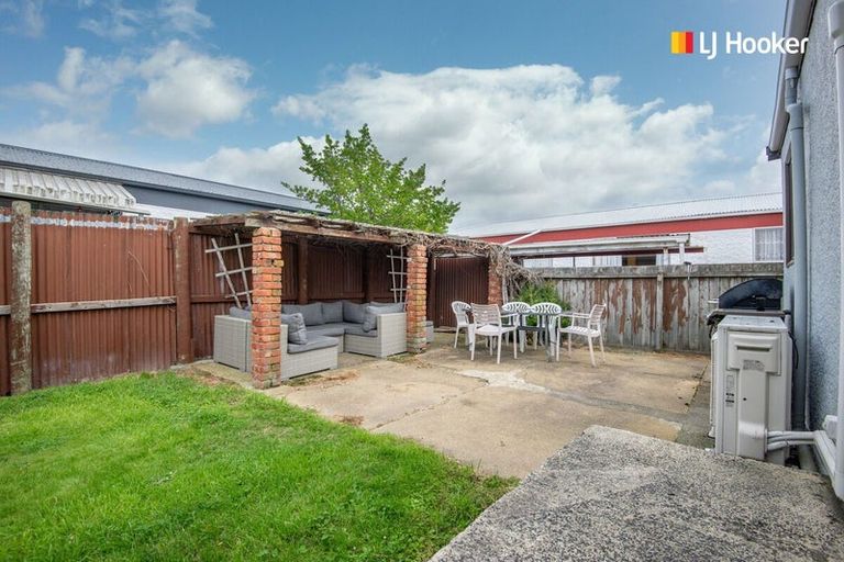 Photo of property in 101 Oxford Street, South Dunedin, Dunedin, 9012