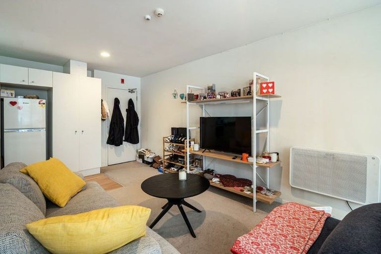 Photo of property in 15/8 Clayton Street, Newmarket, Auckland, 1023