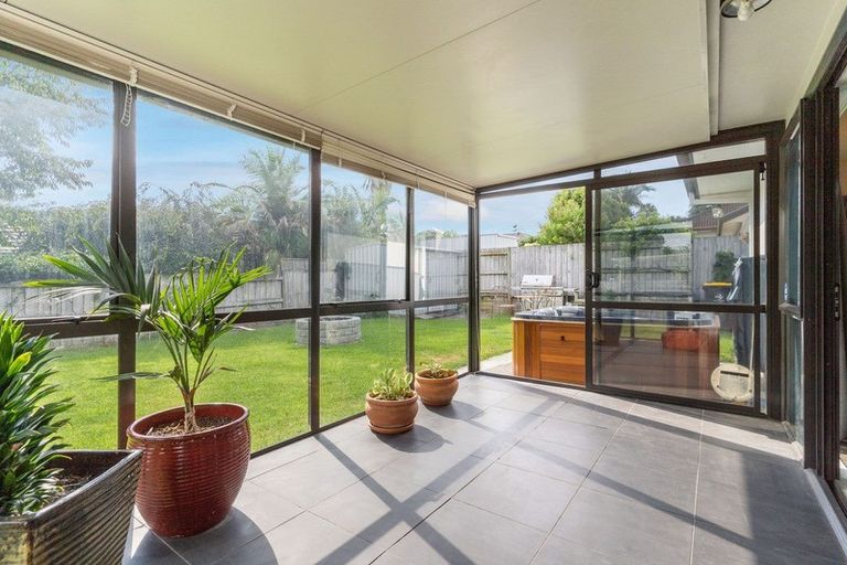Photo of property in 8 Kestrel Avenue, Welcome Bay, Tauranga, 3112
