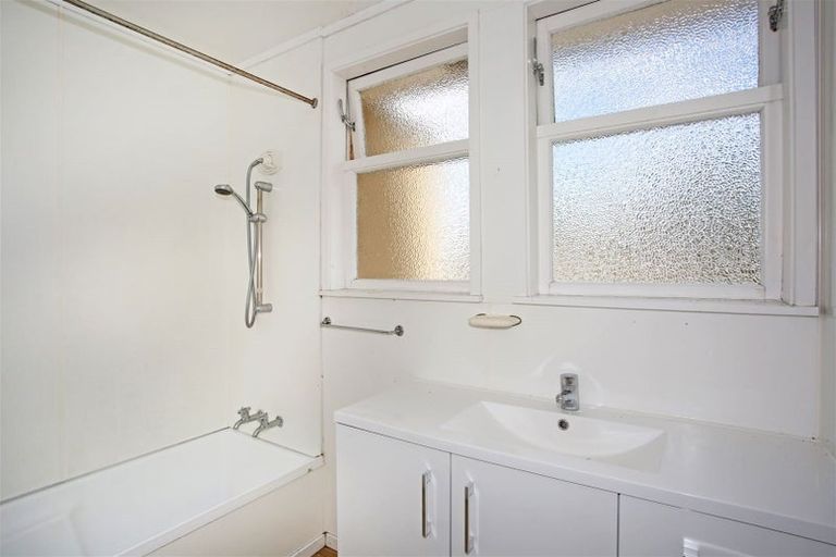 Photo of property in 4 Carr Street, Tuakau, 2121