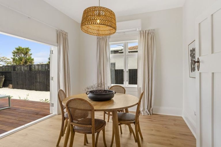 Photo of property in 102 Aylesford Street, Mairehau, Christchurch, 8013