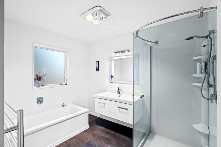 Photo of property in 3 Hamish Place, Westmorland, Christchurch, 8025