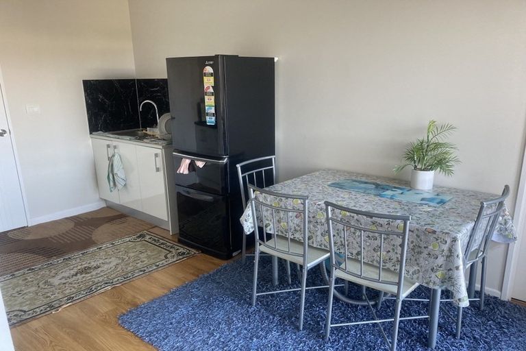 Photo of property in 74 Clemow Road, Fitzroy, New Plymouth, 4312