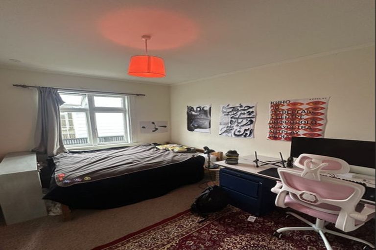 Photo of property in 15 Pembroke Road, Northland, Wellington, 6012