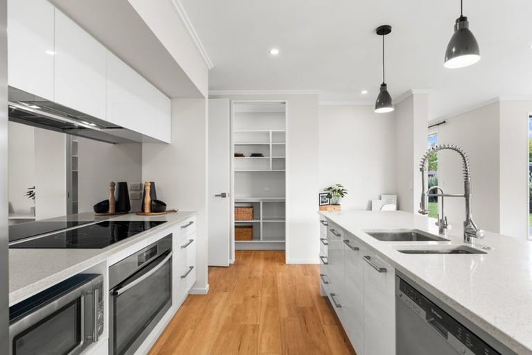 Photo of property in 14 Josephine Crescent, Aidanfield, Christchurch, 8025