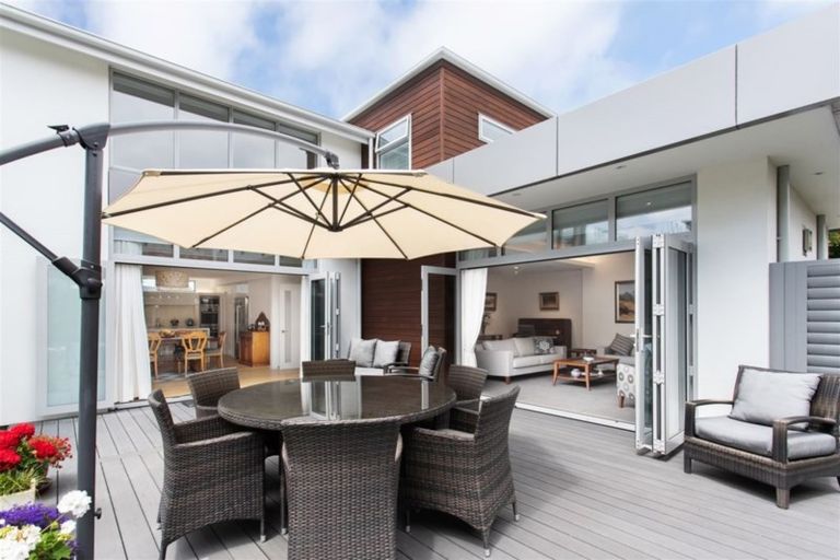 Photo of property in 21a Wai-iti Terrace, Burnside, Christchurch, 8053