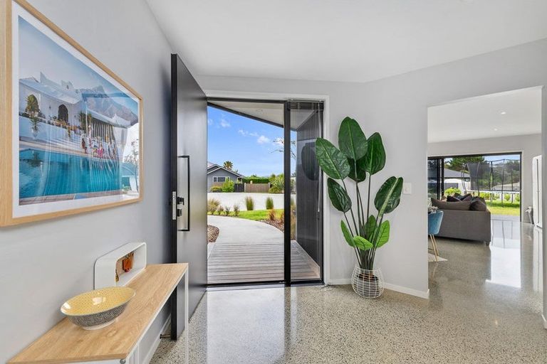 Photo of property in 6 Paulene Anne Place, Mangawhai Heads, Mangawhai, 0505