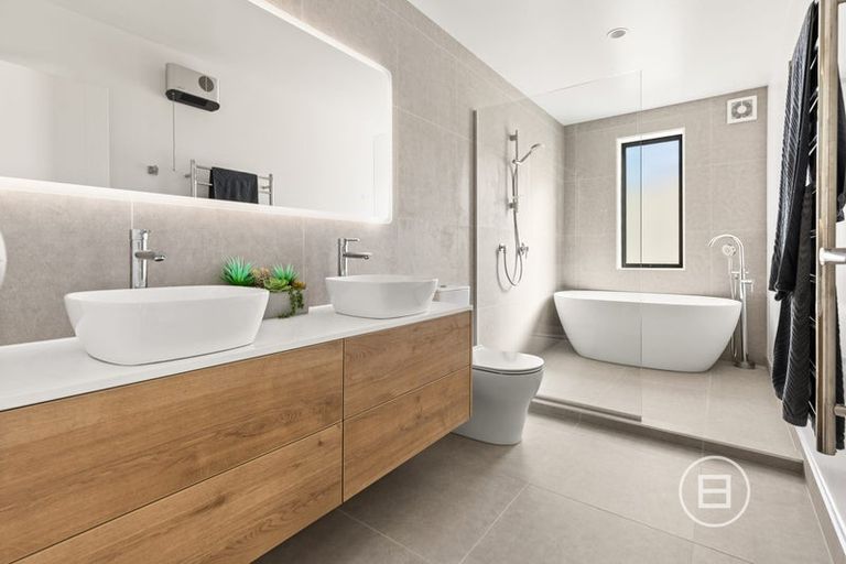 Photo of property in 30c Oban Road, Browns Bay, Auckland, 0630