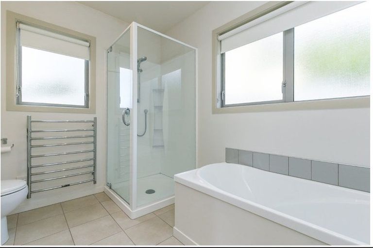 Photo of property in 58g Woodland Road, Johnsonville, Wellington, 6037