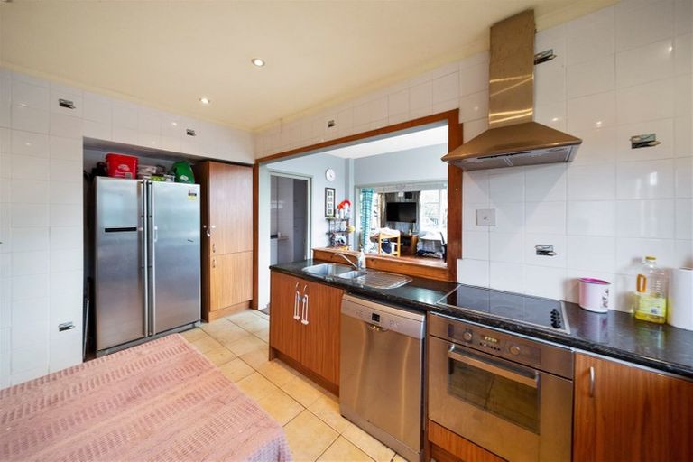 Photo of property in 7 Gladstone Street, Hawera, 4610