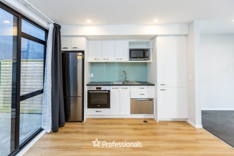 Photo of property in 8/185 High Street, Hutt Central, Lower Hutt, 5010