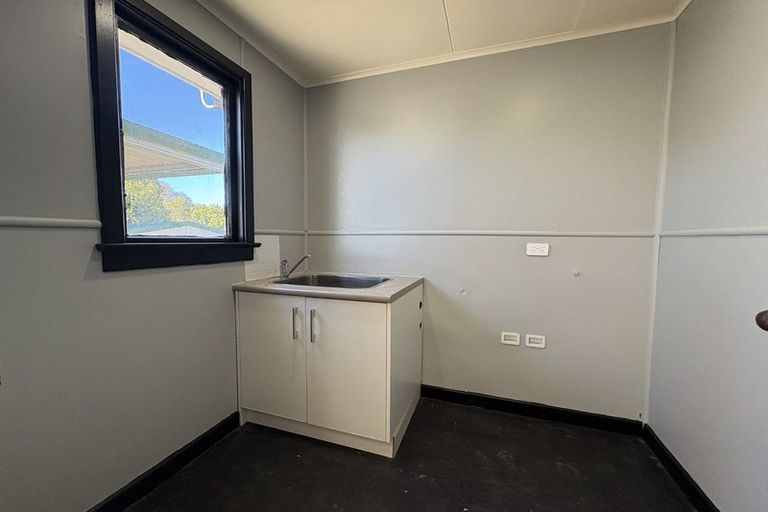 Photo of property in 23 Fraser Street, Waikiwi, Invercargill, 9810