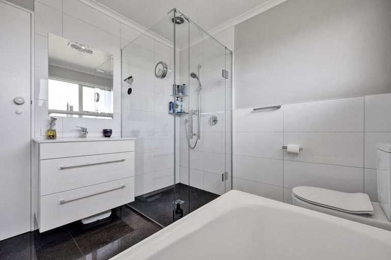 Photo of property in 87 Monmouth Road, Pembroke, Stratford, 4394