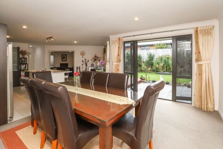 Photo of property in 46 Somerton Drive, Huntington, Hamilton, 3210