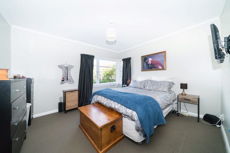 Photo of property in 19 East Street, Terrace End, Palmerston North, 4410