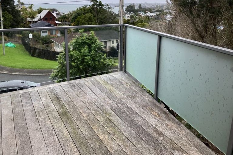 Photo of property in 38a Auld Street, Torbay, Auckland, 0630