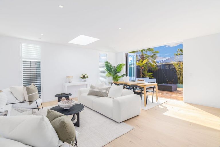 Photo of property in 3 Wiggins Street, Sumner, Christchurch, 8081