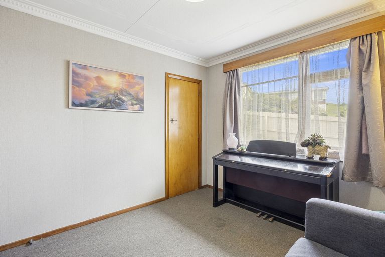 Photo of property in 82 Koremata Street, Green Island, Dunedin, 9018