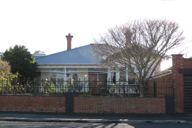 Photo of property in 7 Coughtrey Street, Saint Clair, Dunedin, 9012