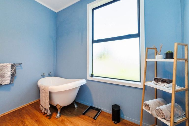 Photo of property in 81987 State Highway 2, Pahiatua, 4984