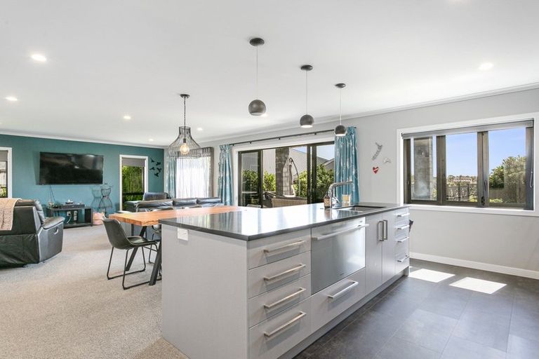 Photo of property in 19 Ihimaera Terrace, Leamington, Cambridge, 3432