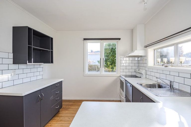 Photo of property in 38 Lynn Street, Oamaru North, Oamaru, 9400