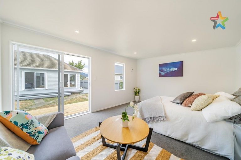 Photo of property in 17 Reynolds Street, Taita, Lower Hutt, 5011