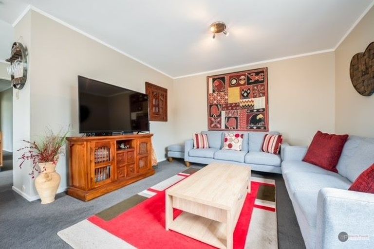 Photo of property in 2/15 Gibson Crescent, Naenae, Lower Hutt, 5011