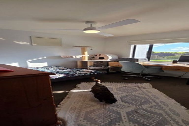 Photo of property in 11/2 Armoy Drive, East Tamaki, Auckland, 2016