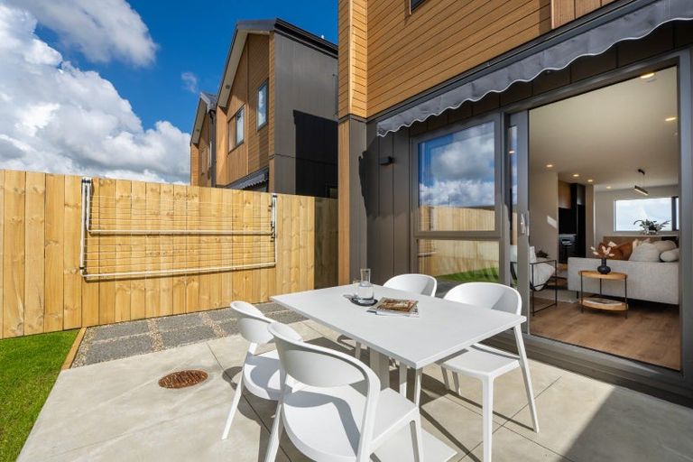 Photo of property in 37 Hampshire Lane, Karaka, 2580