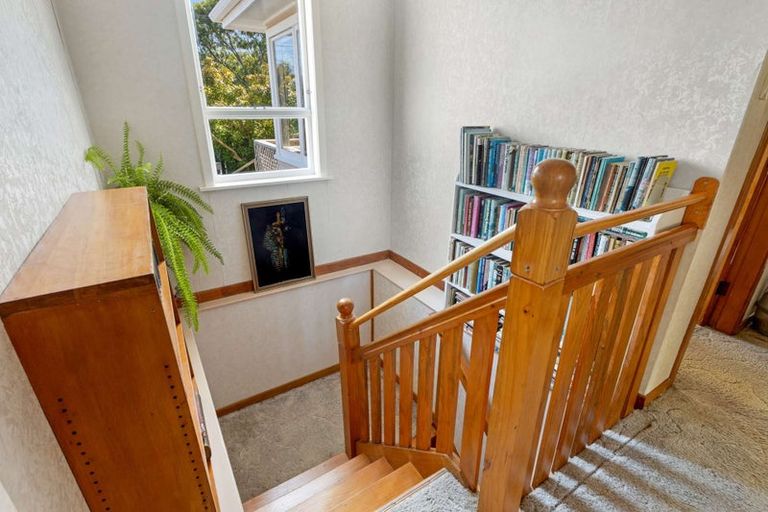 Photo of property in 4 Sardinha Place, Marfell, New Plymouth, 4310