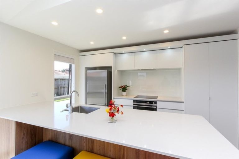 Photo of property in 1 Ryder Drive, Waiwhakaiho, New Plymouth, 4312