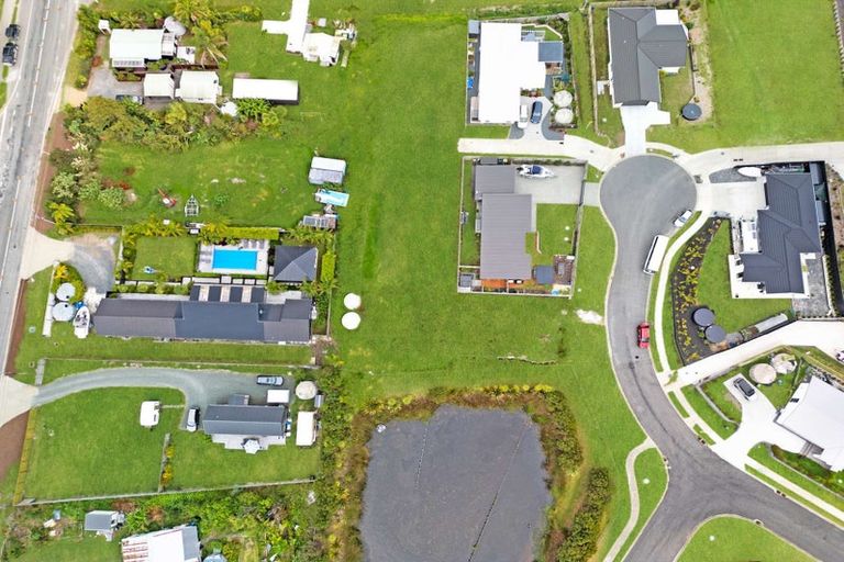 Photo of property in 68 Weka Street, Mangawhai, 0505