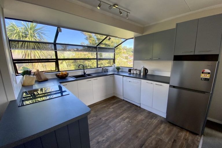 Photo of property in 2 Shirley Place, Kenmure, Dunedin, 9011