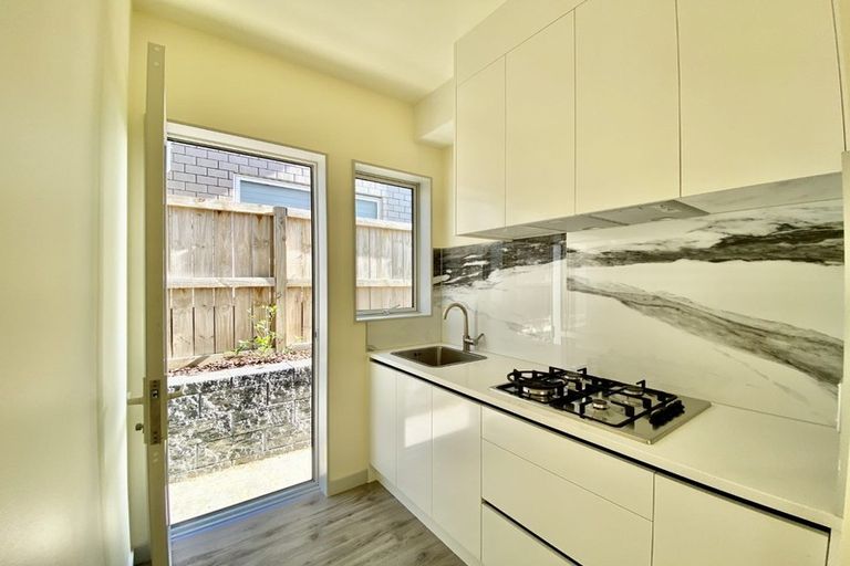 Photo of property in 47 Donegal Park Drive, Flat Bush, Auckland, 2019