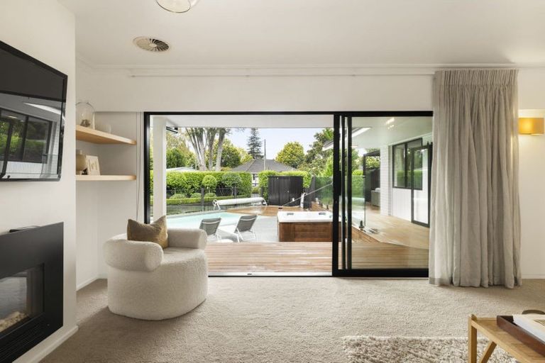 Photo of property in 40 Wordsworth Street, Leamington, Cambridge, 3432