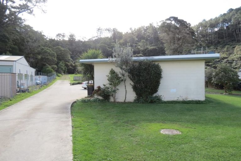 Photo of property in 3/668 Wharf Road, Coromandel, 3506