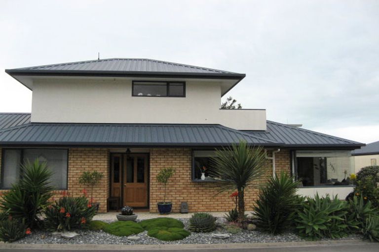 Photo of property in 2 Sorrento Way, The Wood, Nelson, 7010