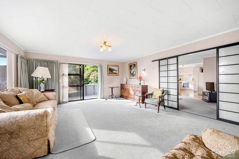 Photo of property in 8/24 Acheron Road, Paremata, Porirua, 5026